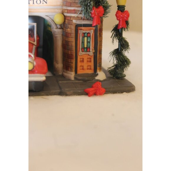Dept 56 Profiles - Main Street Memories - Fire Station No 1 - State Farm - Picture 3 of 8